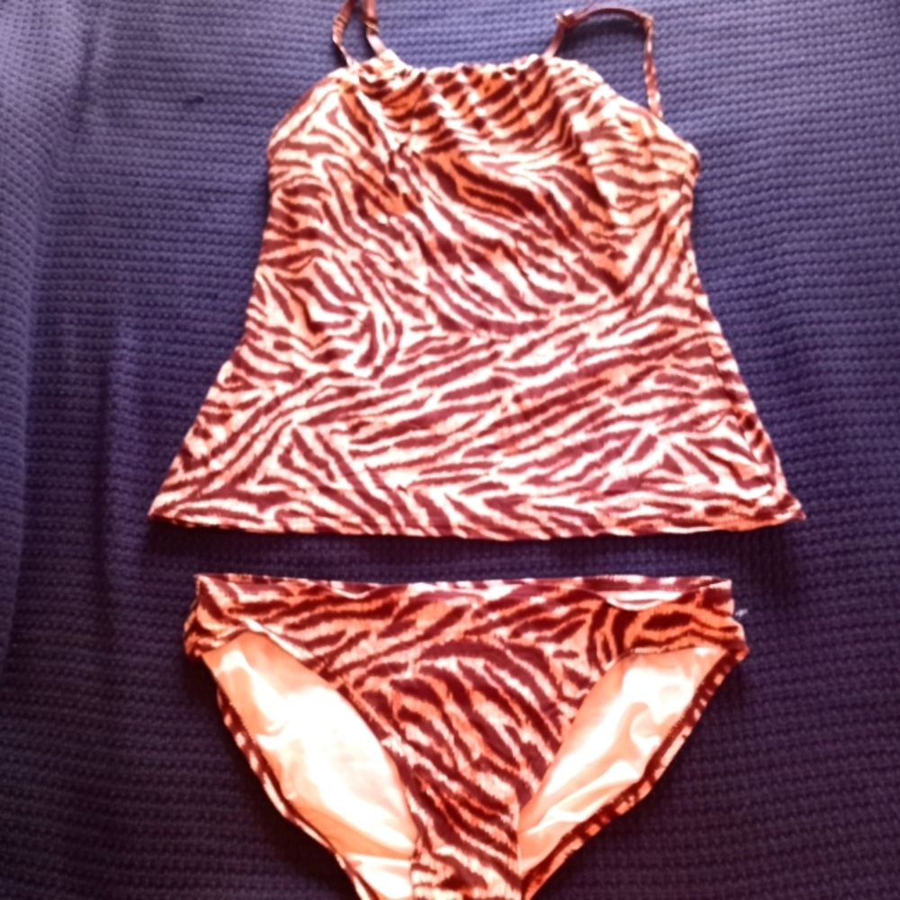 Michael Kors 2 piece swim suit💥